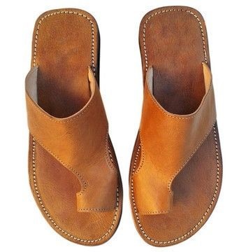 Men's Handcrafted Tan Leather Toe-Loop Sandals